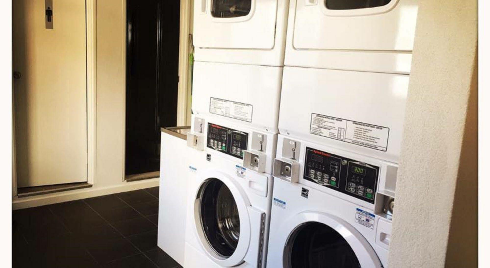 Downtown Backpackers Hostel Perth - Note - Valid Passport Required For Check In المظهر الخارجي الصورة