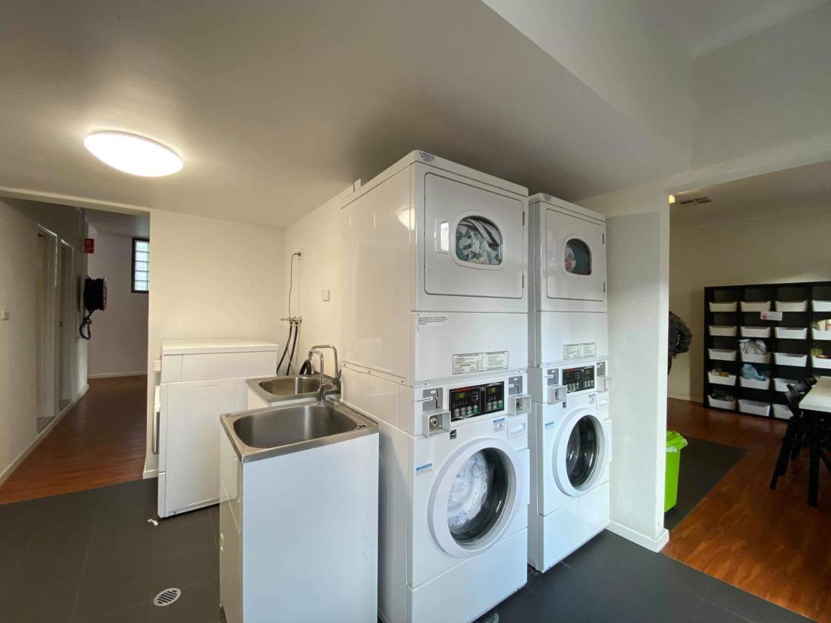 Downtown Backpackers Hostel Perth - Note - Valid Passport Required For Check In المظهر الخارجي الصورة